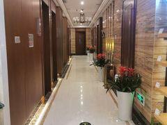 -颐而康·按摩·艾灸·足疗(汽车东站店)