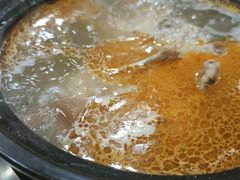 -烧哥美蛙肥肠鱼火锅·十五年社区店