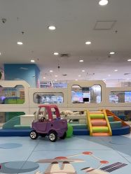-孩子王童乐园(唐山万达广场店)