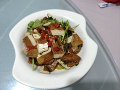 -天乐农家鱼头王(天目湖店)