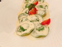 手工菠菜芝士饺子-Ponte 意大利餐厅