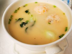 -品海楼·大连海胆锅贴馆(东港店)