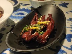 吮指鸡爪-桂满陇天书(南京德基旗舰店)