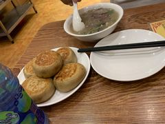 -清真吴记门钉肉饼·喜多利