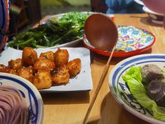 -洱火云南酸菜牛肉火锅(石景山当代商城店)