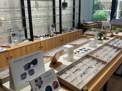 -无界眼镜MaxLess(滨江星光大道店)