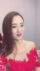 -艾米丽婚纱礼服