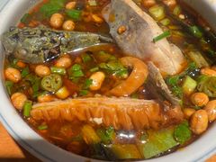 -小饕荟雅安贡椒鱼鲜馆(广福桥店)