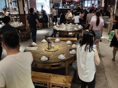 大堂-灶东家民间菜(回兴店)