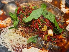 -探鱼·鲜青椒爽麻烤鱼(苏宁广场店)