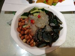 -东来菜馆•手抓海鲜家常菜•海鲜锅贴(鸽子窝店)