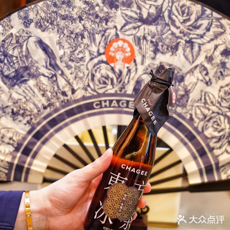 沉浸式体验霸王茶姬美罗城旗舰店 真的绝了