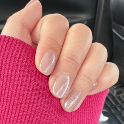 -悦指间美甲美睫