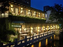 -吴越荣记苏州菜·松鼠桂鱼100%活鱼现做(斜塘老街店)