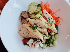 希腊藜麦沙拉鸡肉-Moka Bros 摩卡站(西单大悦城店)