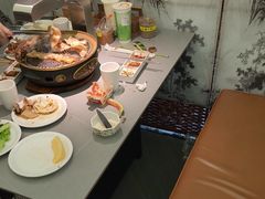-山焱·炭火自助烤肉(周浦万达店)