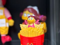 -麦当劳(新王府井店)