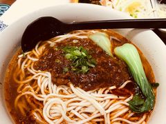 -李先生牛肉面大王(青岛火车站东广场店)
