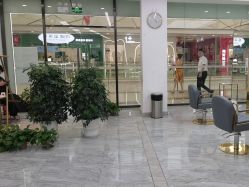 -阿三造型烫染•接发