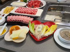 -海底捞火锅(新松江路店)