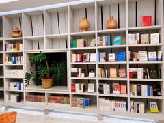 -二酉书店TOYOU BOOKS