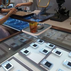 点击看大图 -Cindy Jewelry·钻戒·彩色宝石