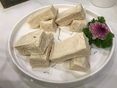 蜂巢豆腐-十二春顶级锅物(泉亮花园店)
