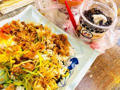 -张秀梅烤肉拌饭脆皮鸡饭