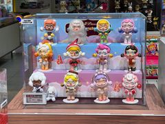 -泡泡玛特POPMART(上海环球港店)