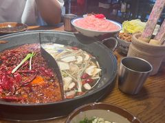 -萍姐火锅·公路夜市(武汉首店)