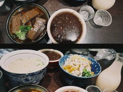 -古都历食南京菜·烤鸭·鸭血粉丝·汤包(南京博物院店)