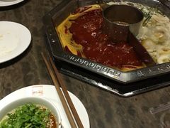 -佬土鹅肠火锅(中建大观店)