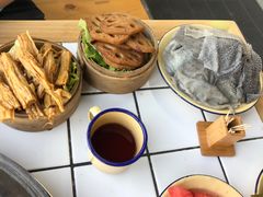 -瓜西西重庆火锅(花溪店)