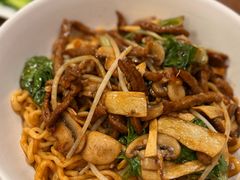 生炒黄牛肉面-寻裕记·现炒浇头面(人民广场店)