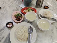 -颂记牛肉粉