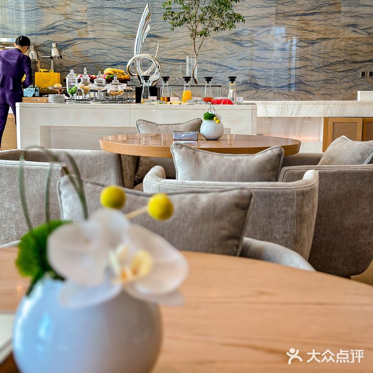 不是，广州也有属于自己的曼哈顿