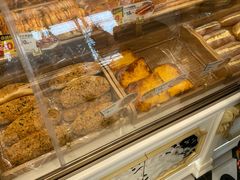-85度C(生甜甜圈研究工坊·上海松江人民北路店)
