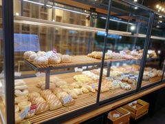 -焙丽拾光(麦凯乐直营店)