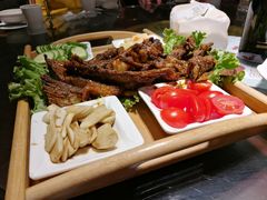 -老兰家传统烧烤炒菜泡馍(小南门店)