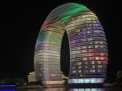 -湖州太湖旅游度假区-月亮广场