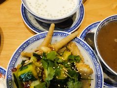 酸辣鸡脚-赵记传承(广州越秀五羊新城店)