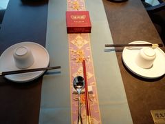 -鸽子侯·家宴·平价海鲜(市图书馆店)