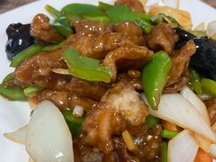 焦溜肥肠-峪鸡餐厅