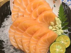 三文鱼腩刺身-熊藏居酒屋(kkone店)