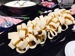 厚百叶-煲宫猪肚鸡(昆山金鹰国际购物中心店)