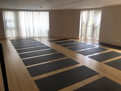 -酉嘉瑜伽YO+YOGA