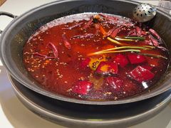 -卤校长老火锅(沙坪坝直营店)