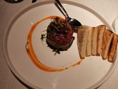 牛肉塔塔配牛油果黑橄榄酱-Solo(衡山路店)