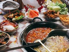 -赵美丽·重庆社区火锅·直营店(火车东站·中豪国际店)