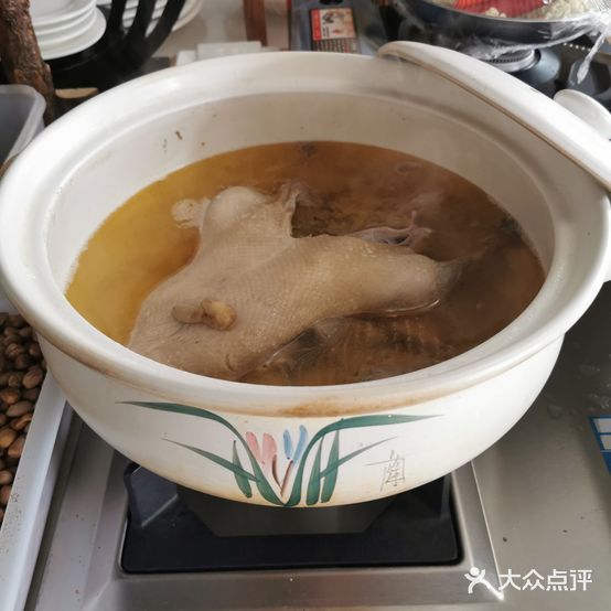 君宵食府
